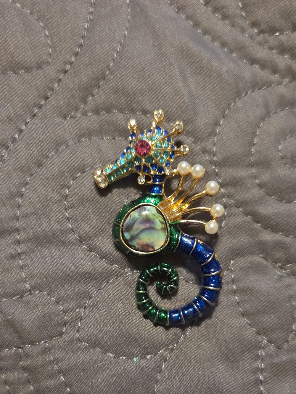Seahorse Enamel and Pearl Accent Brooch - Blue Green